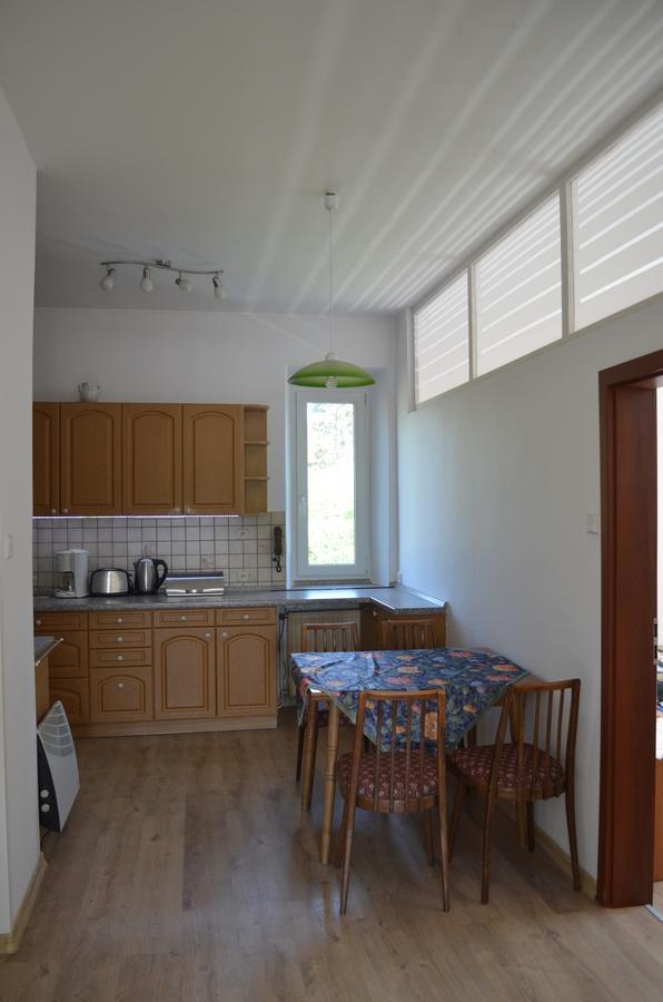 Ubytovani Janina Apartment Broumov Bagian luar foto
